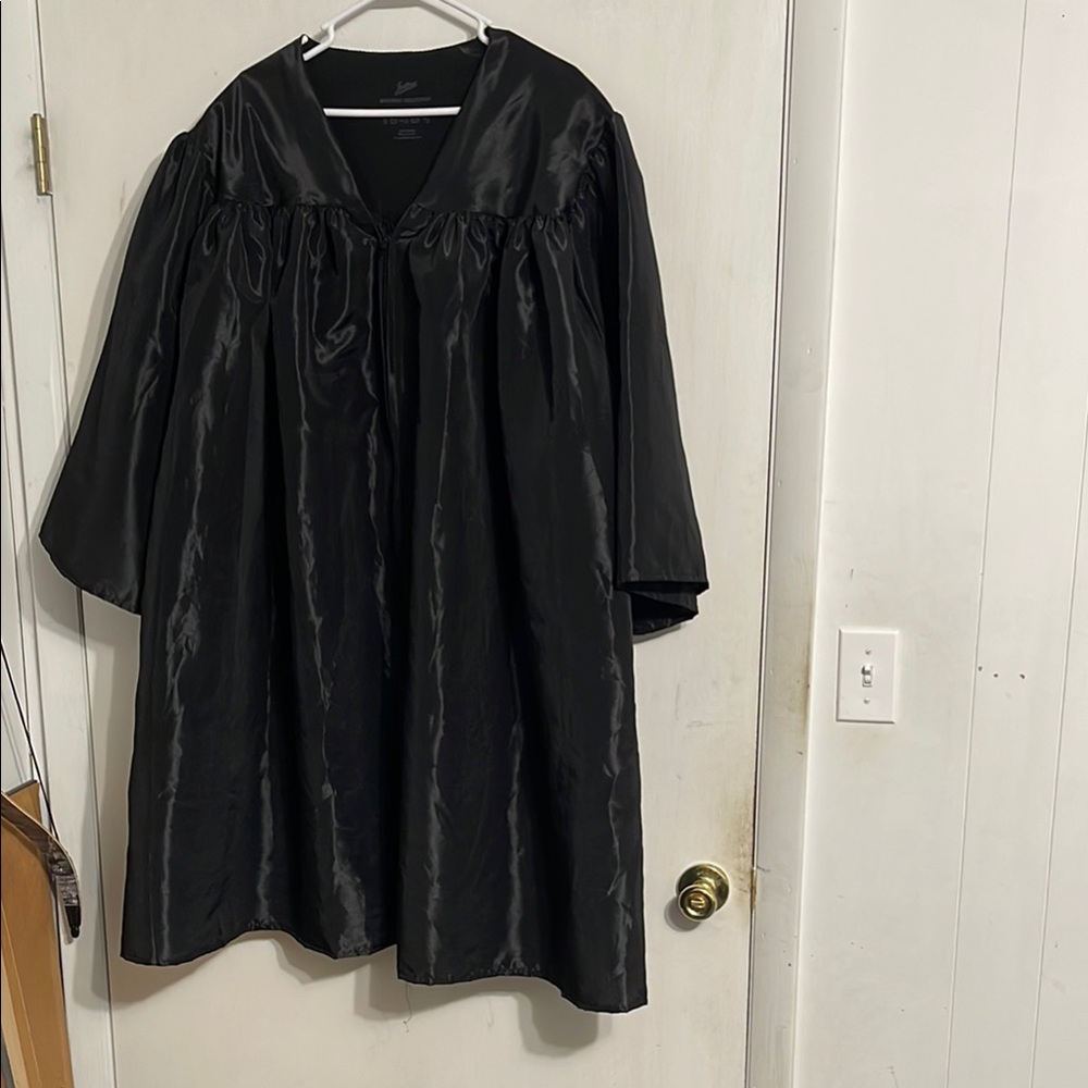Black Graduation Gown